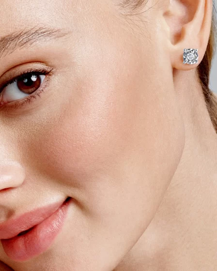 How to Choose the Perfect Pair of Stud Earrings: A Complete Guide